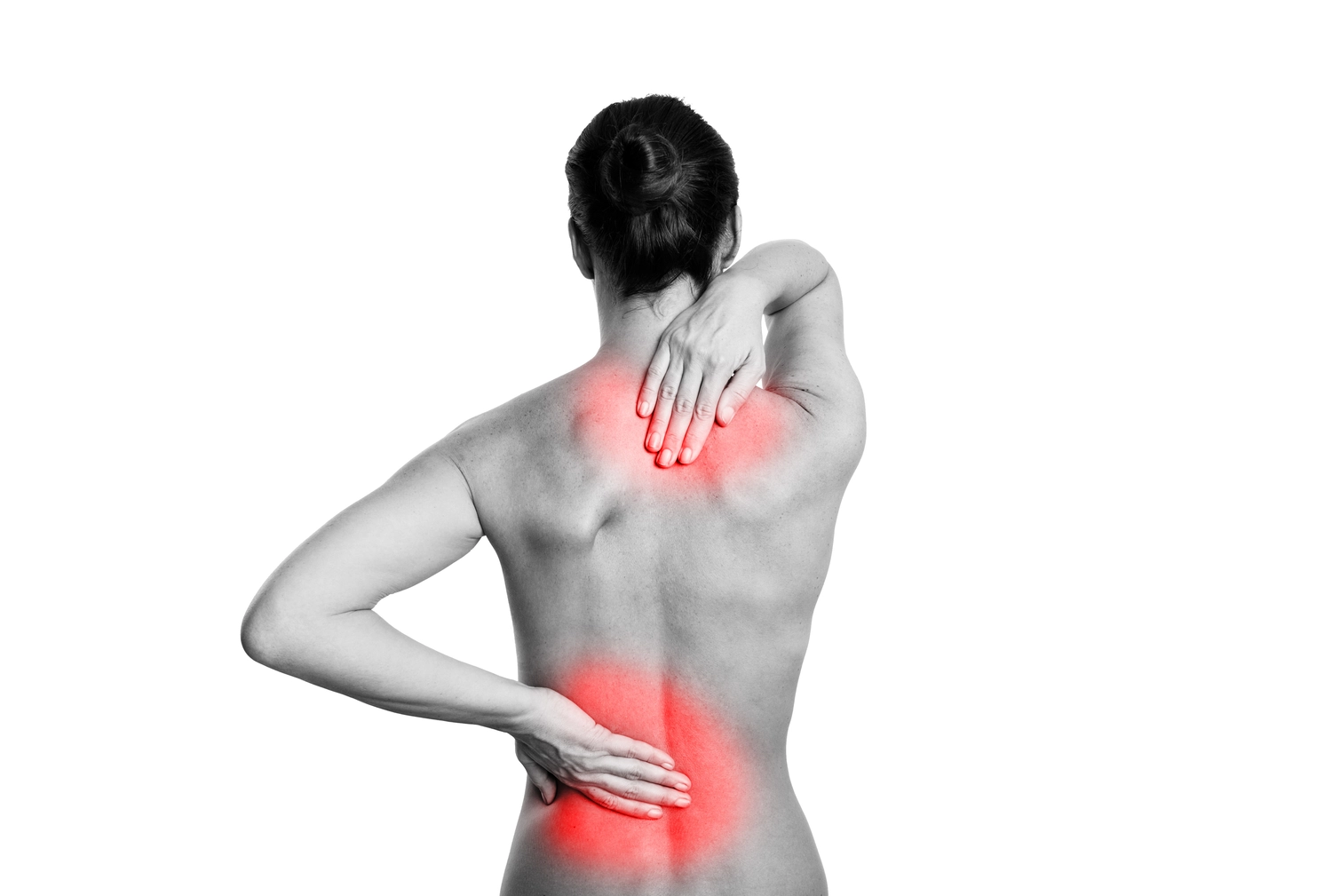 Relaxx Physiotherapie - Praxis for Physiotherapie - Eine Frau, die sich mit den Händen an den oberen und unteren Rücken an schmerzenden Stellen fasst.